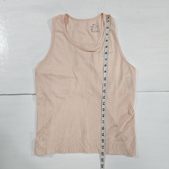Nike Dri-fit pink tank top womens size medium - Picture 6 of 8